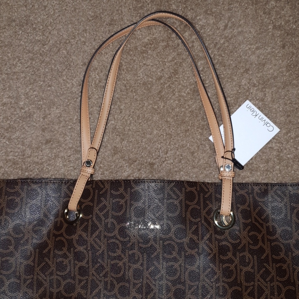 Calvin Klein bag - Picture 3 of 7